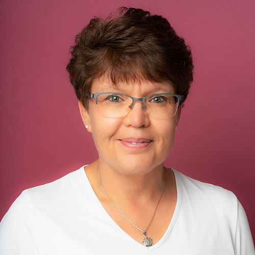 Portrait von Linda Drechsler Verwaltung